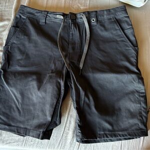 686 Everywhere Collection Men's Black Drawstring Shorts